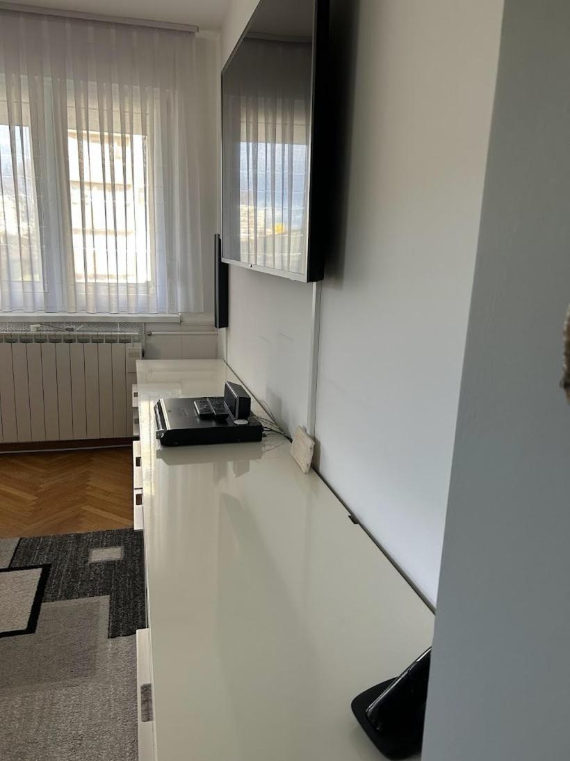 Apartmán Tina Karlovac Exteriér fotografie