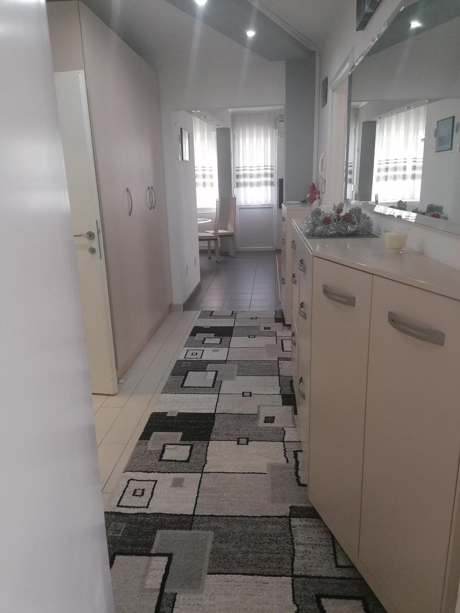 Apartmán Tina Karlovac Exteriér fotografie