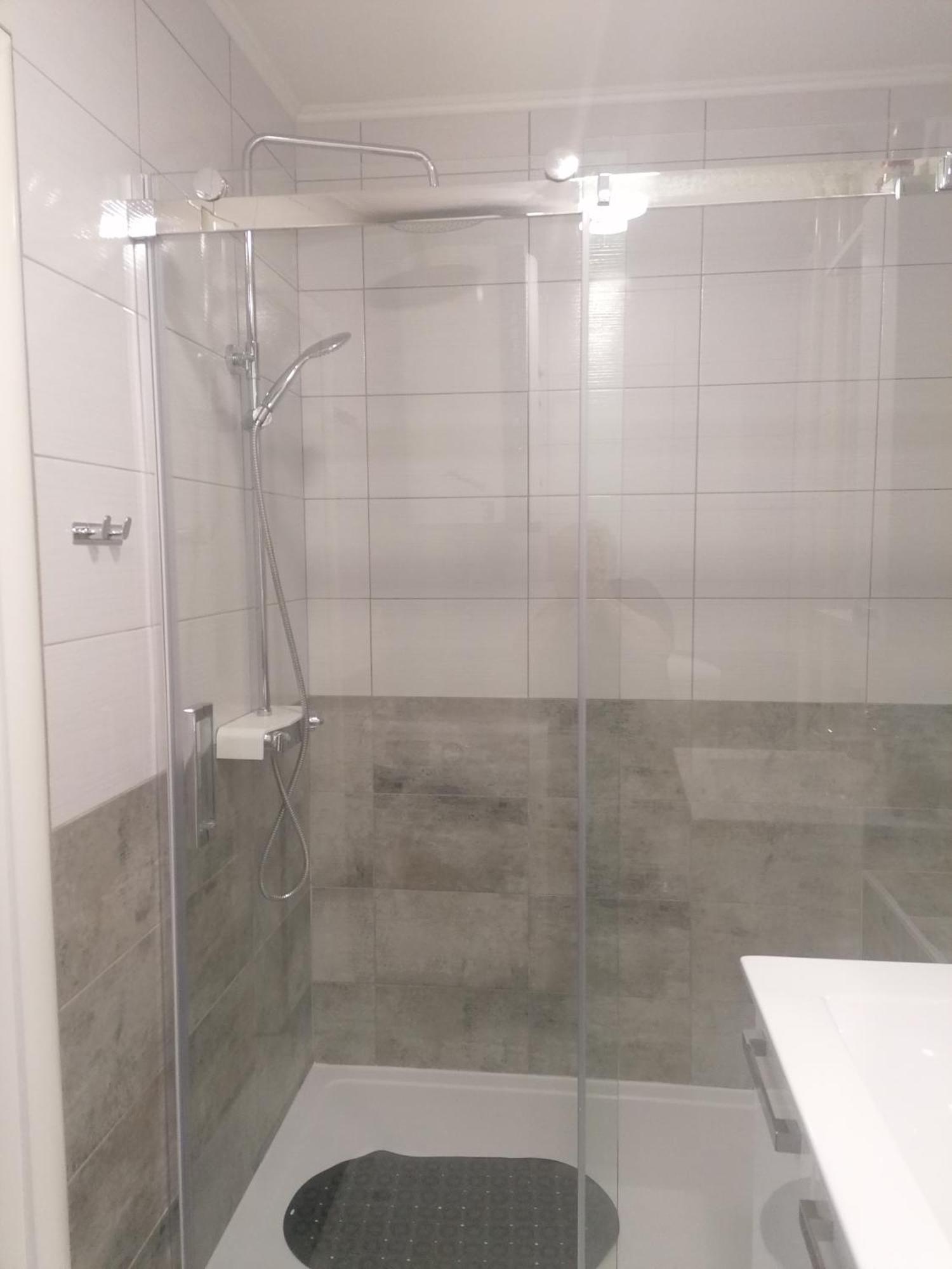 Apartmán Tina Karlovac Exteriér fotografie