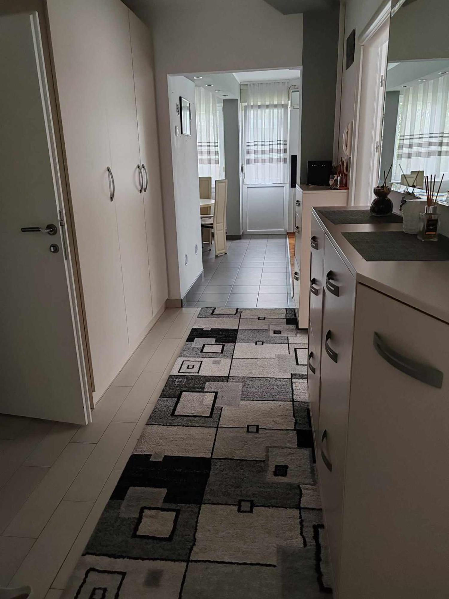 Apartmán Tina Karlovac Exteriér fotografie